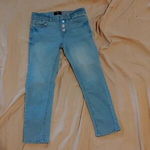 Light wash girls jeans